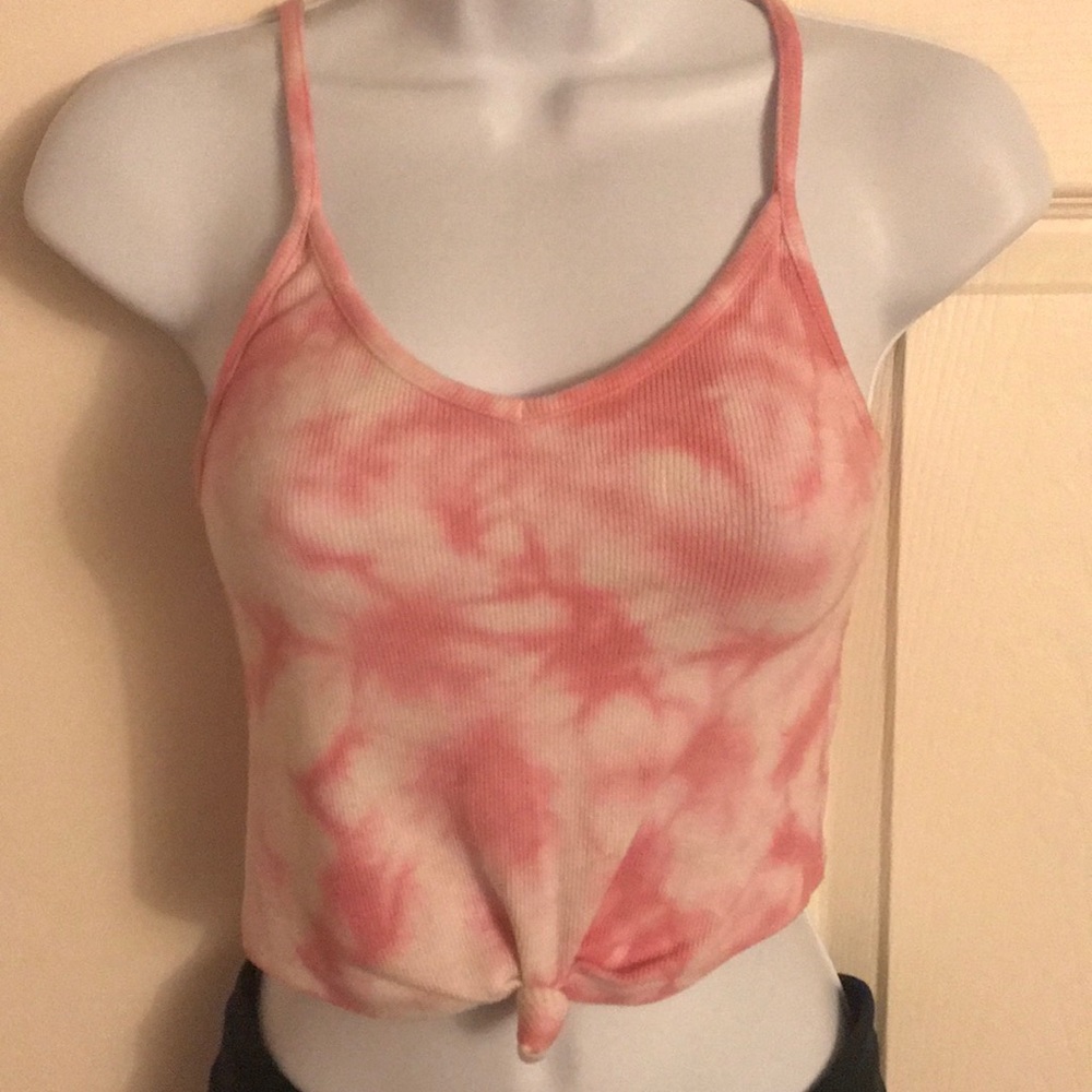 Excellent lite pink crop top